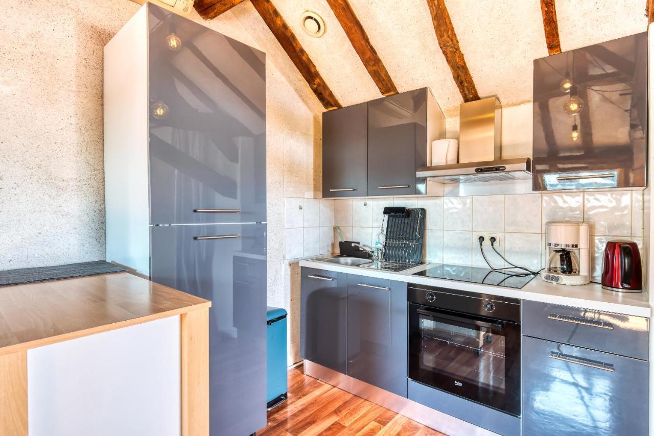 Sous Les Toits Vue Loire Apartment Bouchemaine Exterior photo